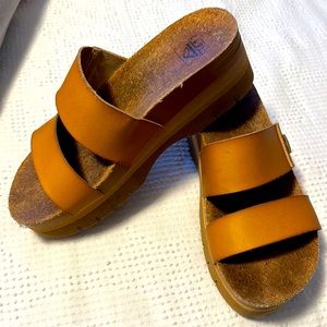 Reef platform slides